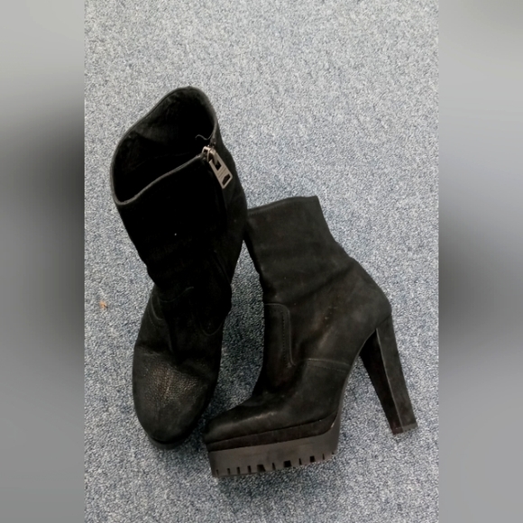 Allsaints Black Suede Platform High Heeled Boots | EUC | Size 9 | Zippered - Picture 6 of 7